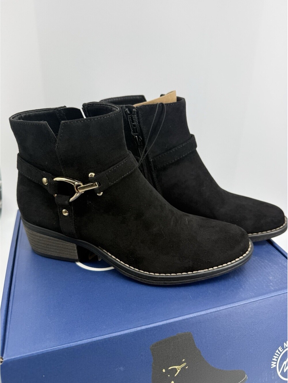 White Mountain Women's Faux Suede Zip-Up Ankle Boot Black Size 7 New In Box